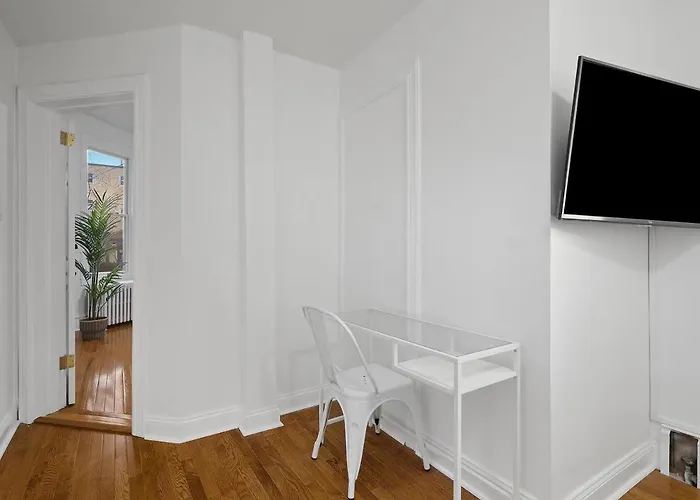 Bloomfield/shadyside @f Quiet And Stylish Private Bedroom With Shared Bathroom Homestay *
